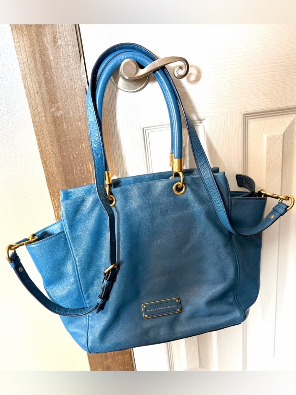 Marc by Marc Jacobs Teal-Blue Leather Double-Handle Large Hand Bag